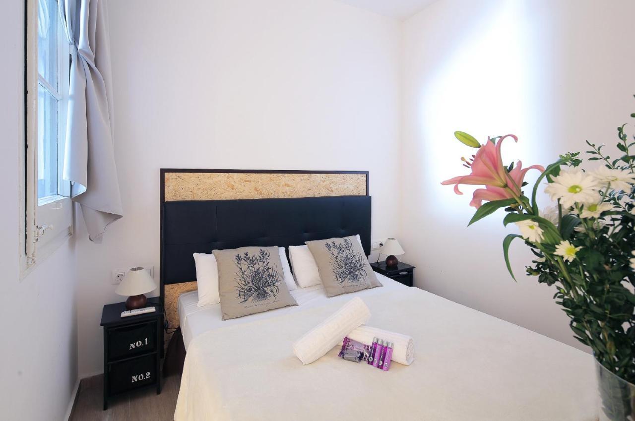 Hostal Balkonis Барселона Екстер'єр фото