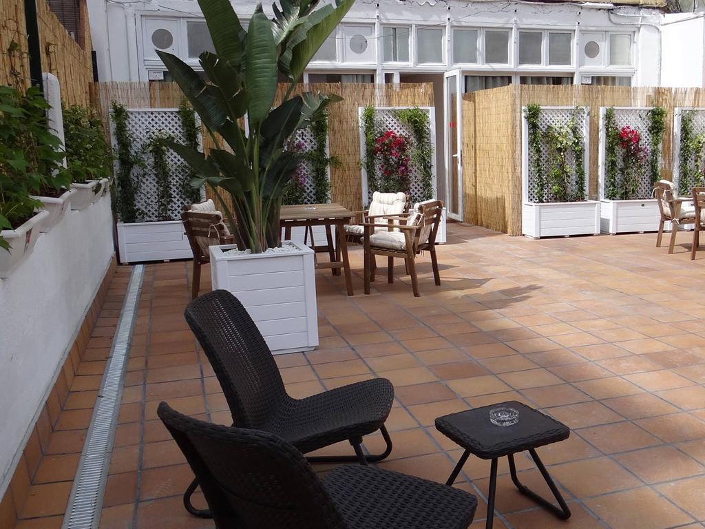Hostal Balkonis Барселона Екстер'єр фото